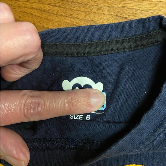 Size 6 Miles sweatshirt and size 6 Appaman T-shirt - Picture 6 of 7